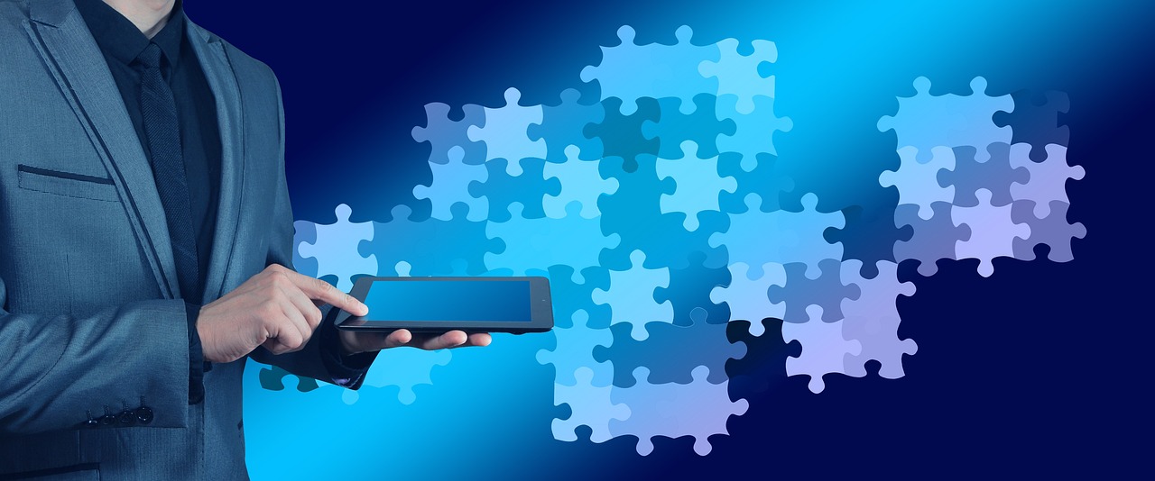 实名微信号批发：短信彩信的区别和含义